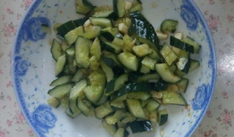 凉拌黄瓜的做法视频,清爽夏日必备